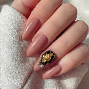 Gold Snake Nail Charms / Decals – 2-Piece Set